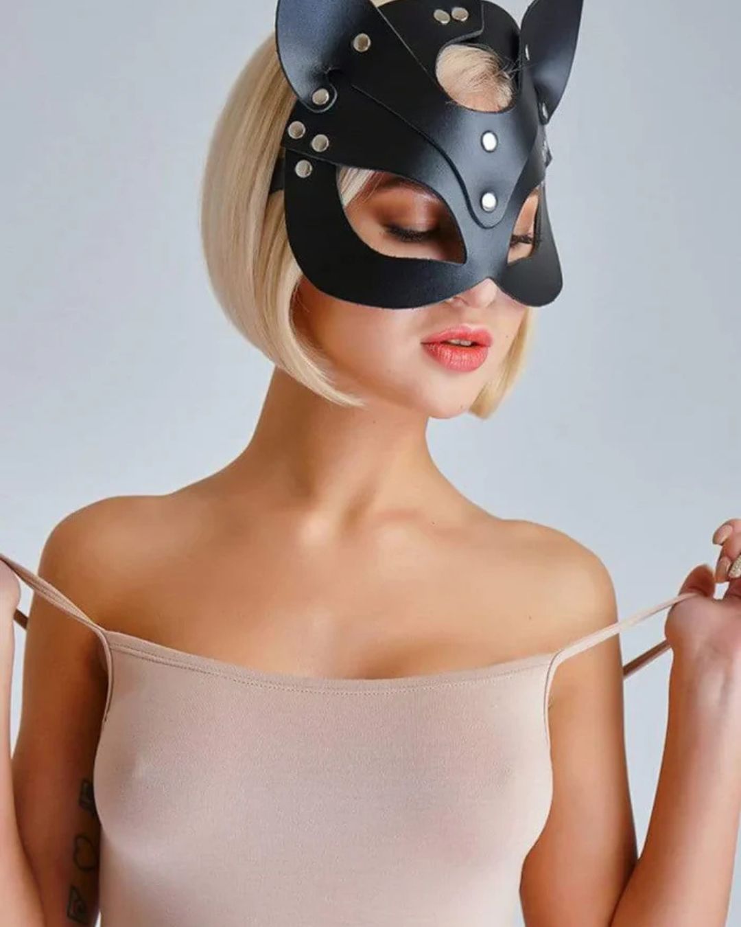 Leony's Sweet Kitty Set (Mask + Choker)